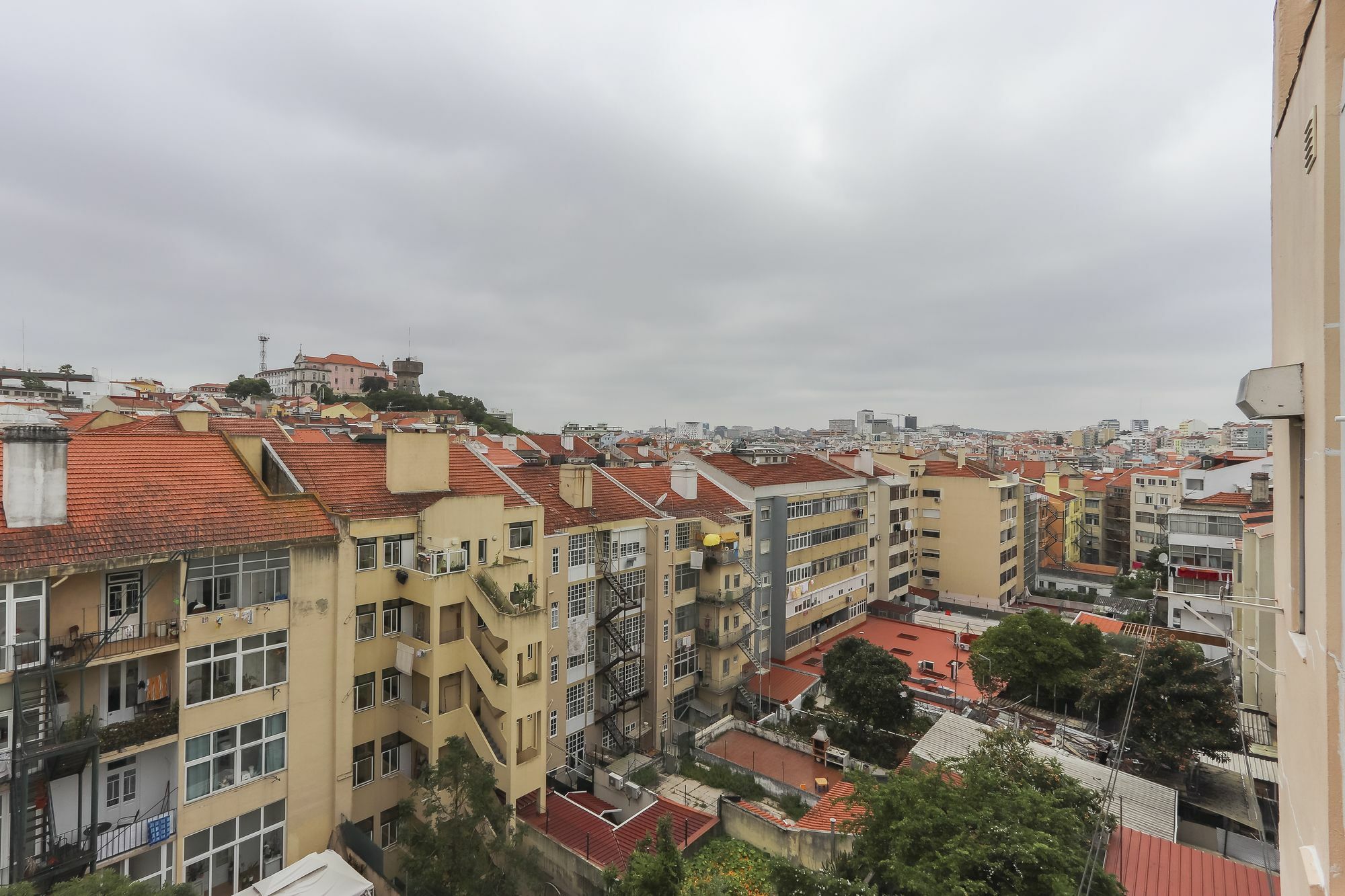 Almirante Blue By Homing Apartment Lisbon Bagian luar foto